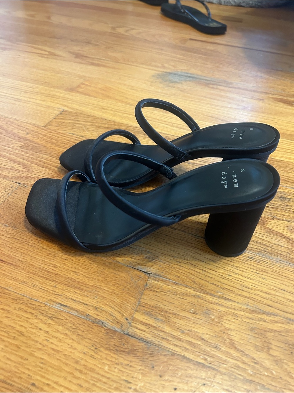 a new day Black Strappy Round Block Heel Sandals